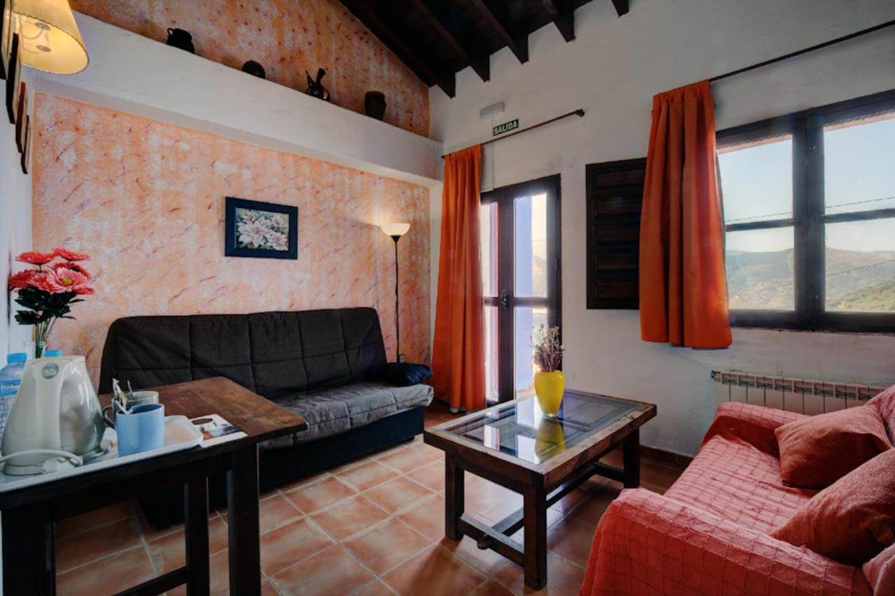 Hotel Restaurante Bandolero Juzcar Luaran gambar