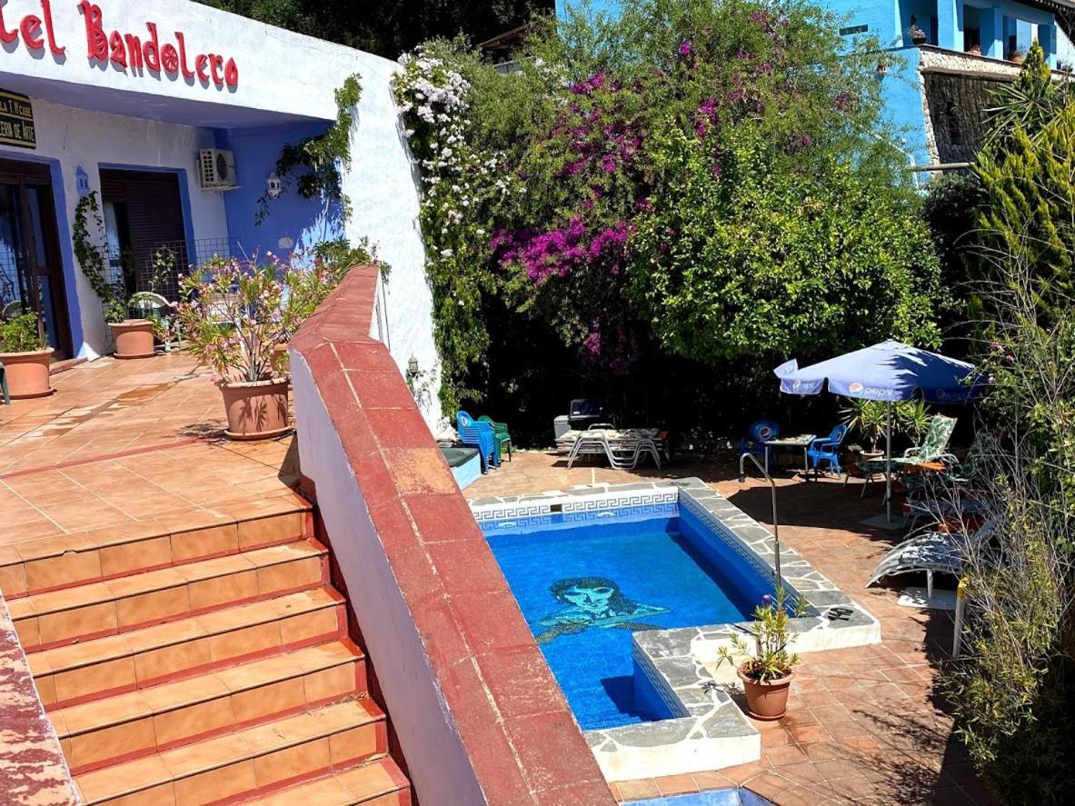 Hotel Restaurante Bandolero Juzcar Luaran gambar
