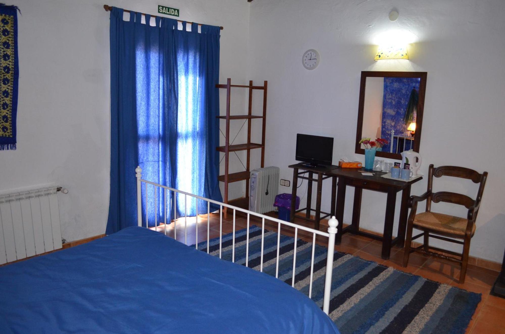 Hotel Restaurante Bandolero Juzcar Luaran gambar