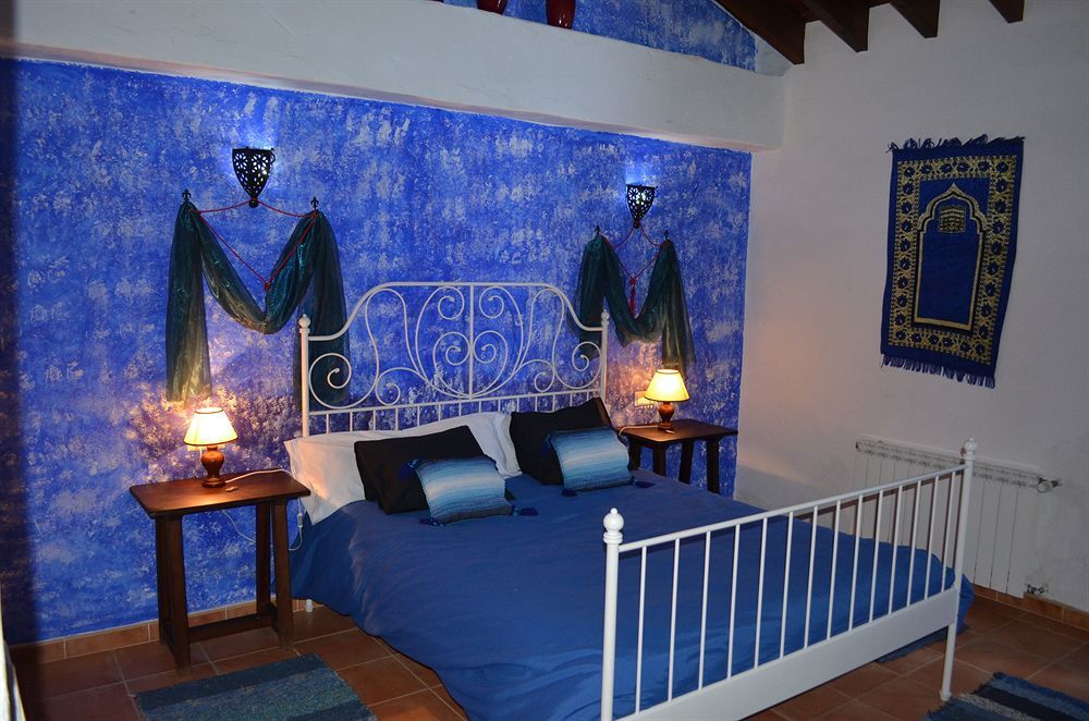 Hotel Restaurante Bandolero Juzcar Luaran gambar