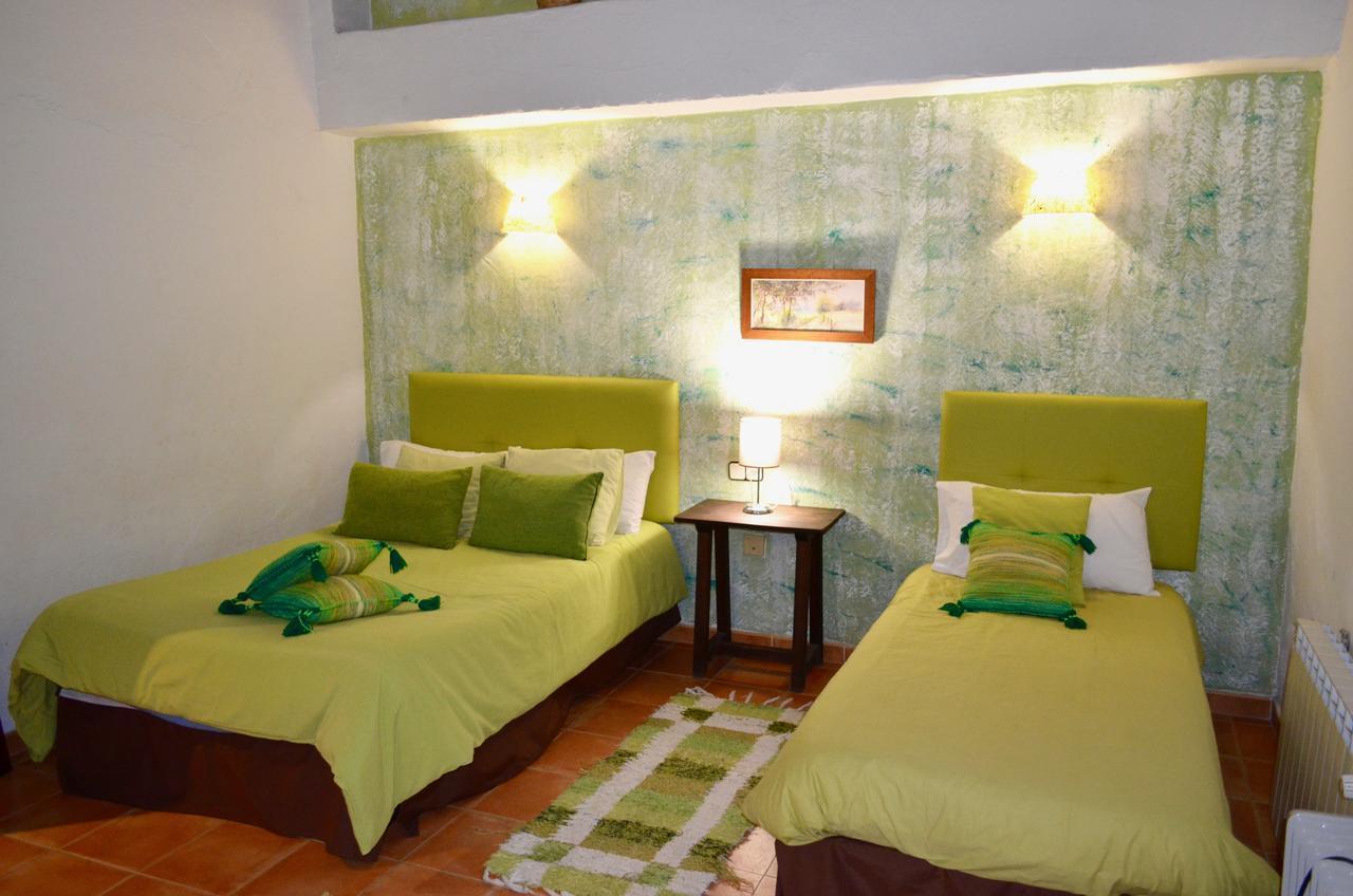 Hotel Restaurante Bandolero Juzcar Luaran gambar